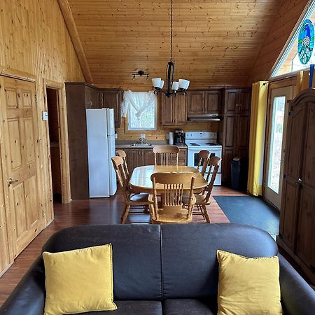 Chalets Et Spa Lac Saint-Jean Чемборд Екстер'єр фото
