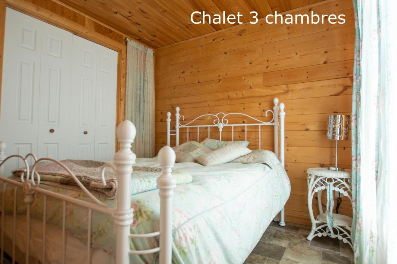 Chalets Et Spa Lac Saint-Jean Чемборд Екстер'єр фото