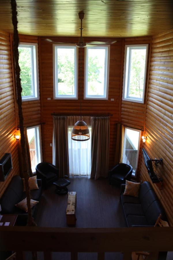 Chalets Et Spa Lac Saint-Jean Чемборд Екстер'єр фото