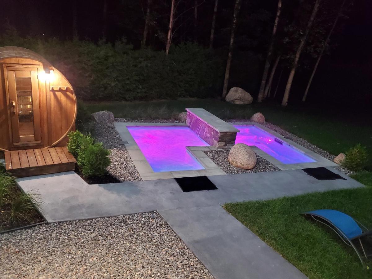 Chalets Et Spa Lac Saint-Jean Чемборд Екстер'єр фото